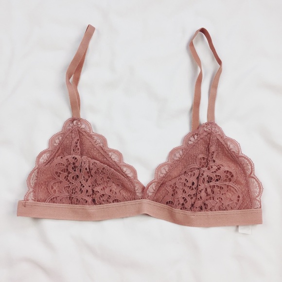 Blush Lacey Bralette - Picture 2 of 4
